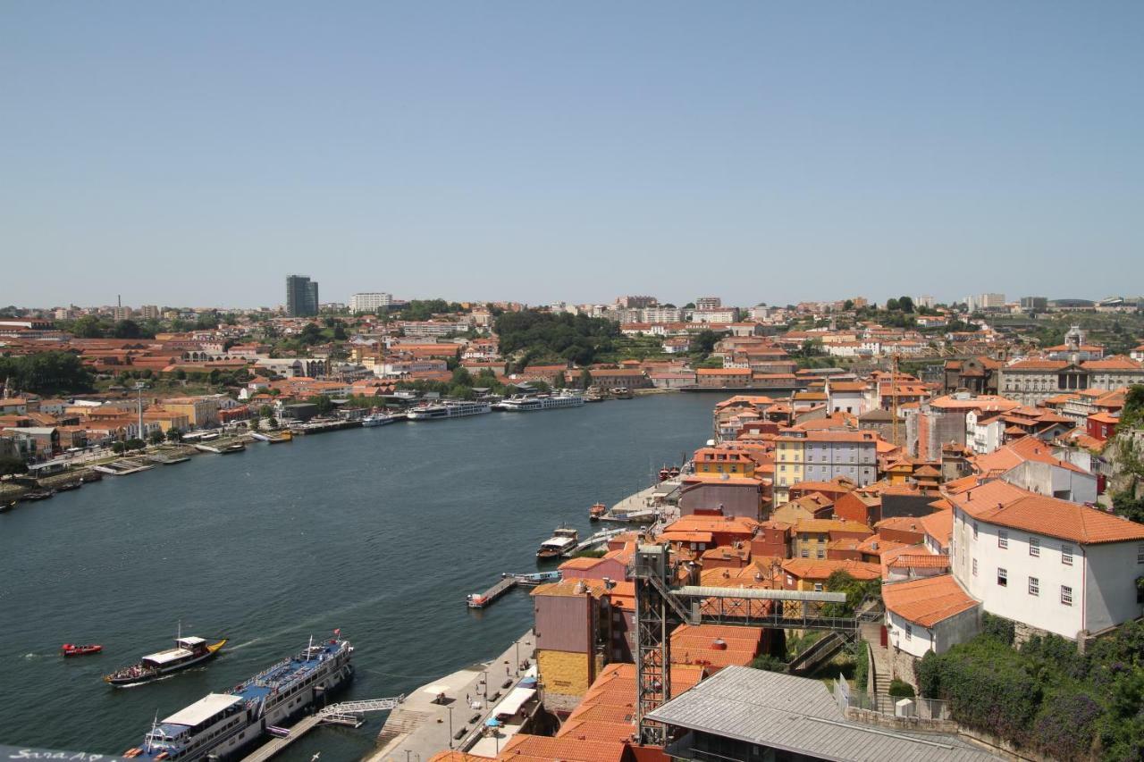 Design Apartment Porto Downtown Exterior photo